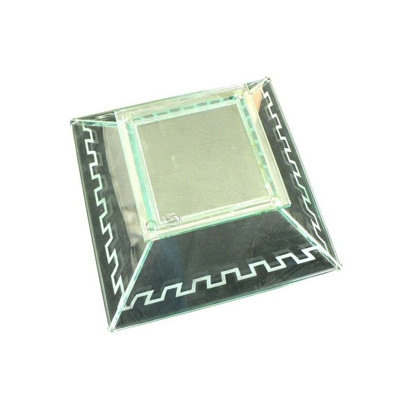 Bowl Glass Square Studio Silversmiths Etched Roman Design Border Green - Picture 2 of 9